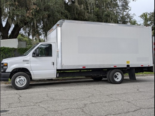 2017 Ford E350 16ft Box