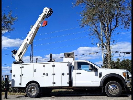 2019 Ford F-550 Utility Crane Truck