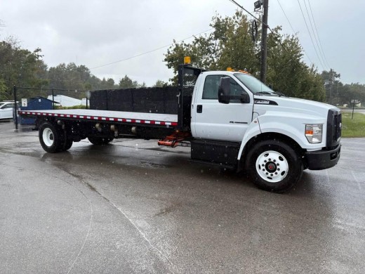 2019 Ford Super Duty F-750 Straight Frame