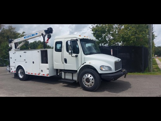 2017 Freightliner M2