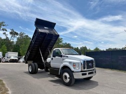 2023 Ford F-650 Straight Frame Gas