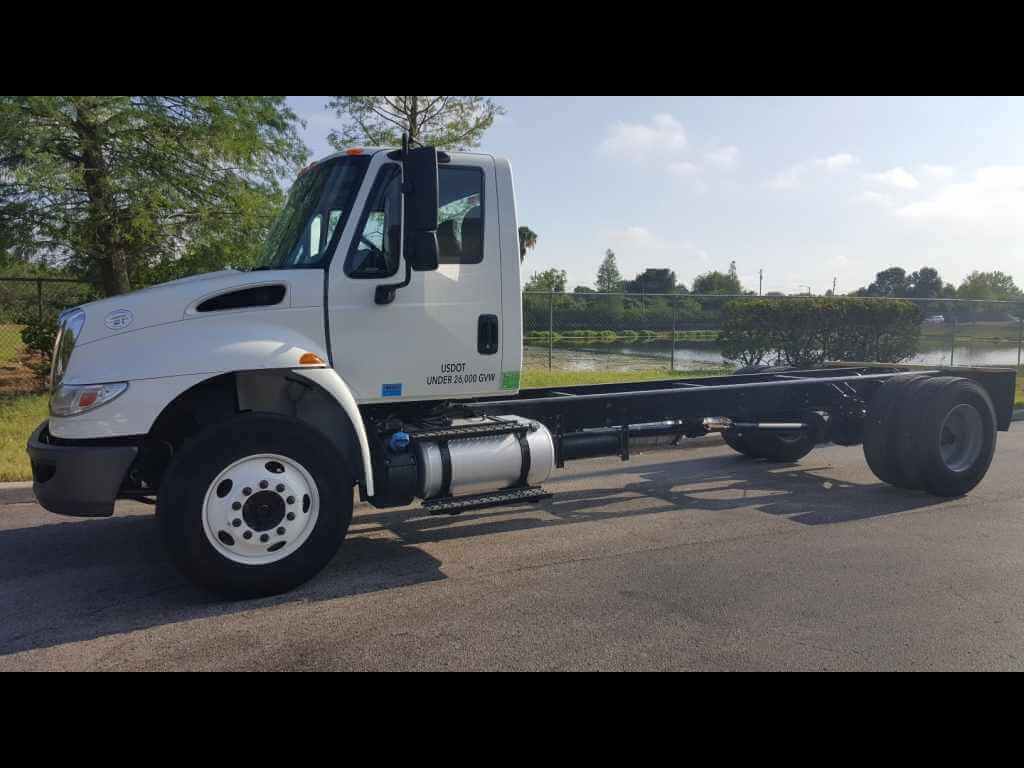 2015 INTERNATIONAL 4300